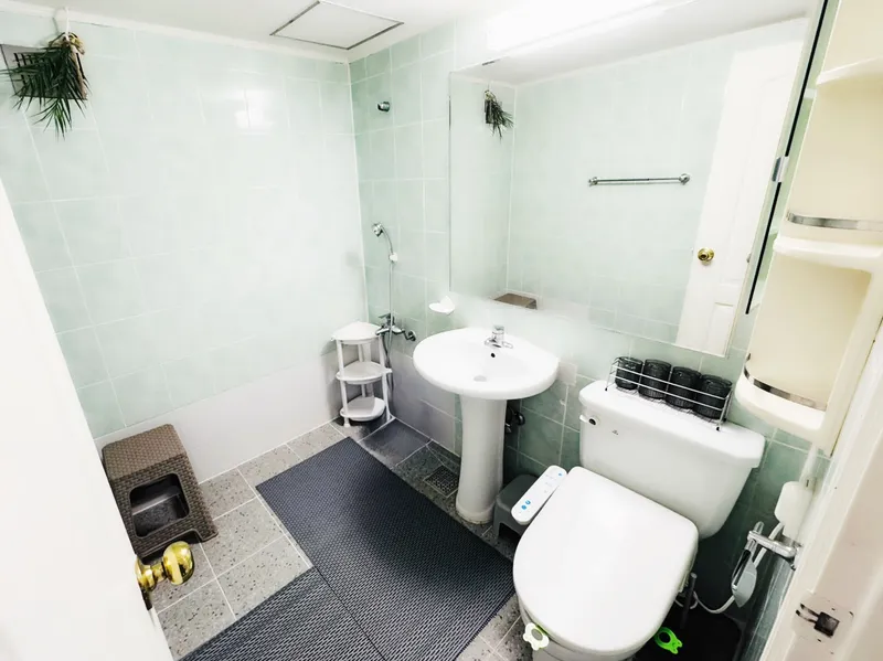[Cheonan][Cheonan, South Chungcheong Province] Apartment 5 minutes from bus terminal, 15 minutes walk from Dujeong Station 23