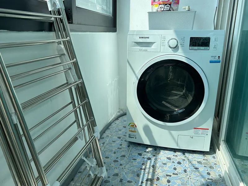 [Jung-gu, Seoul] Fully remodeled two-room apartment, 3 minutes walk from Yaksu Station and Beotigoge Station 15