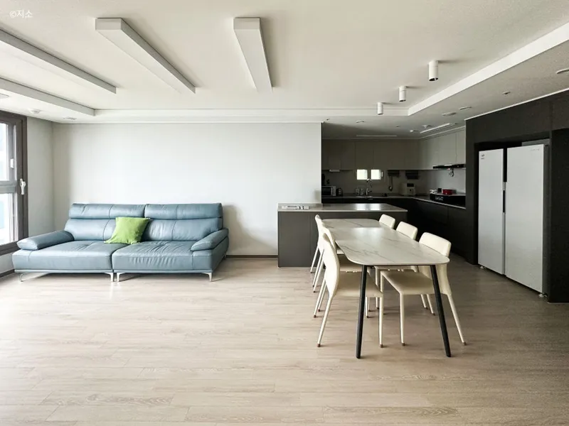 [Gijang, Busan] Newly built apartment with 3 bedrooms and 2 bathrooms, with a special ocean view/Great place for golf 10