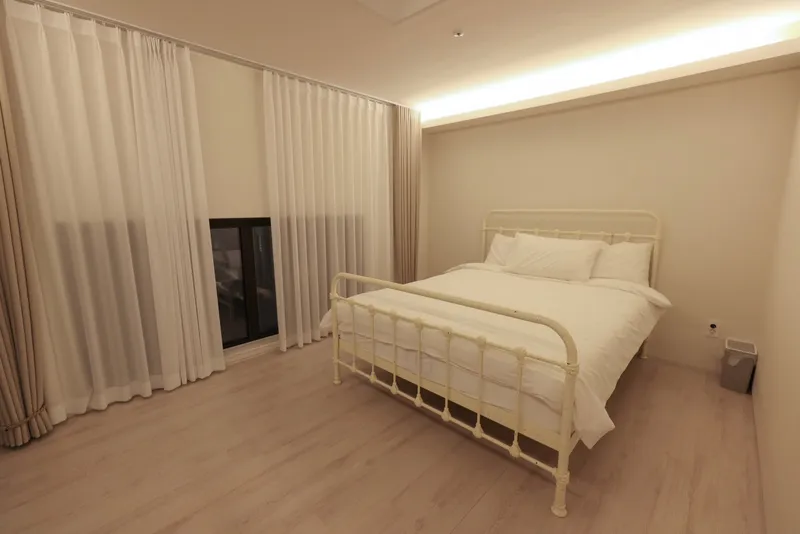 [전남 담양] 방3 욕실3 44평 최대 10인 메타세콰이어길 차량 3분 9