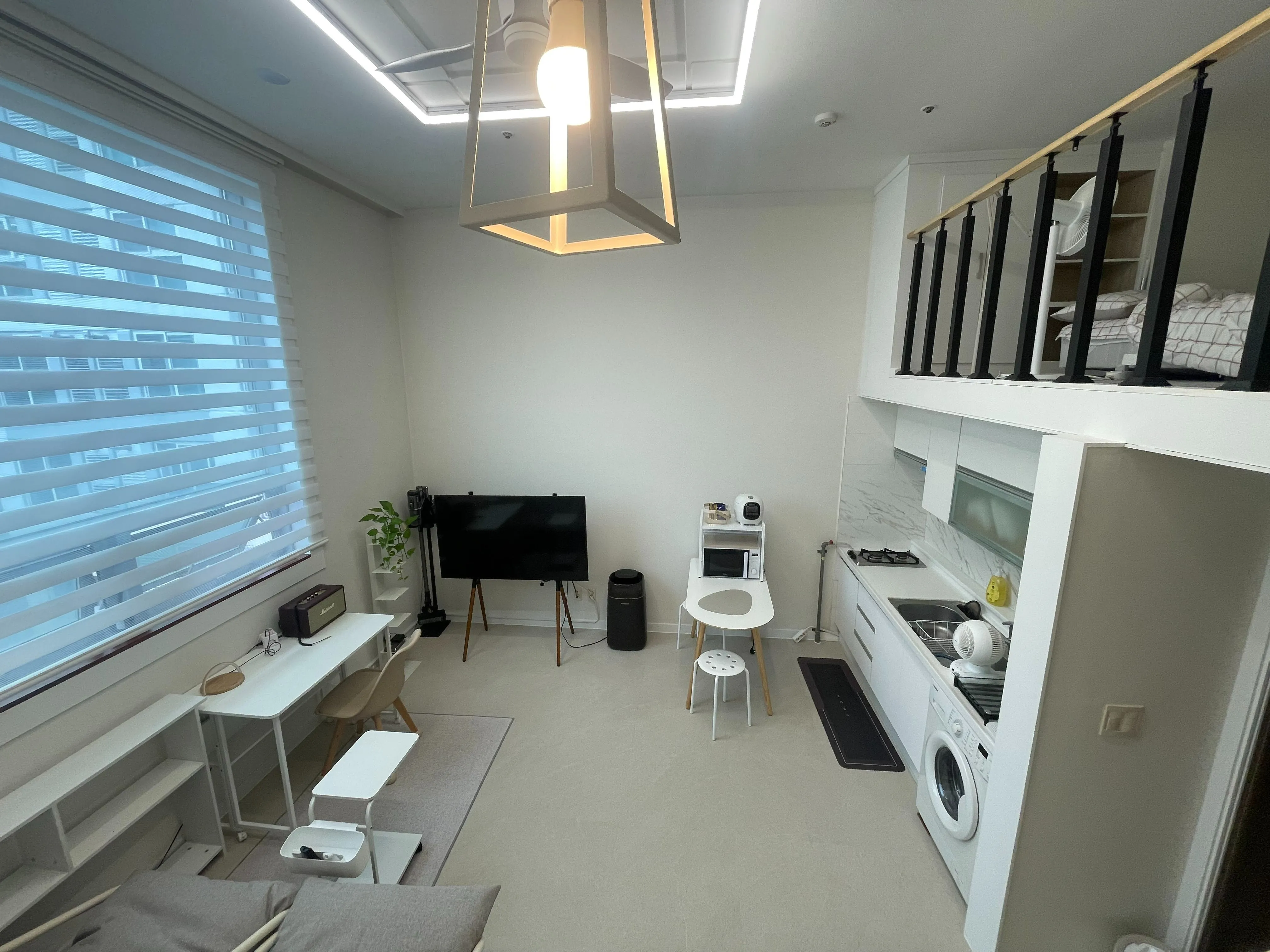 Seongjeong-dong Duplex Efficiency Apartment