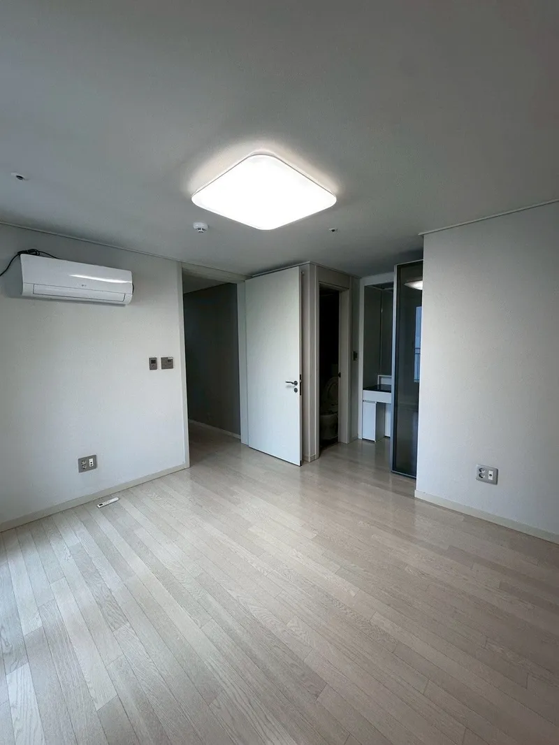 [Namyangju] A stunning apartment with a breathtaking mountain view. 2