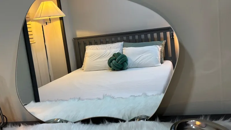 [Dong-gu, Daejeon][Daejeon Station Special] Tempur Queen Bed + Emotional Safety Accommodation + Free Parking + Netflix + Business Trip 2