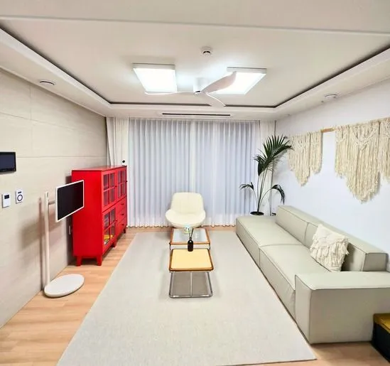 Jocheon-eup Three-Bedroom House Near Beach