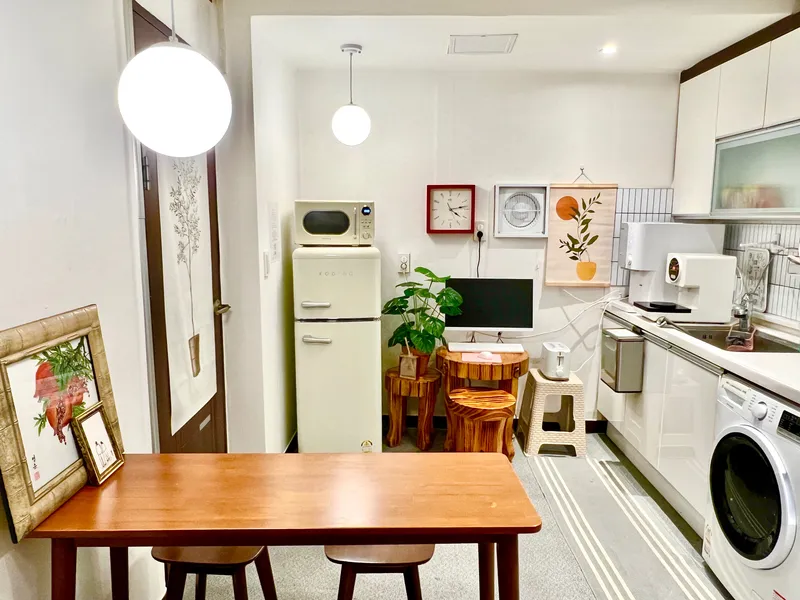 [Gwanak, Seoul] Stay 3 minutes walk from Sillim Station 17