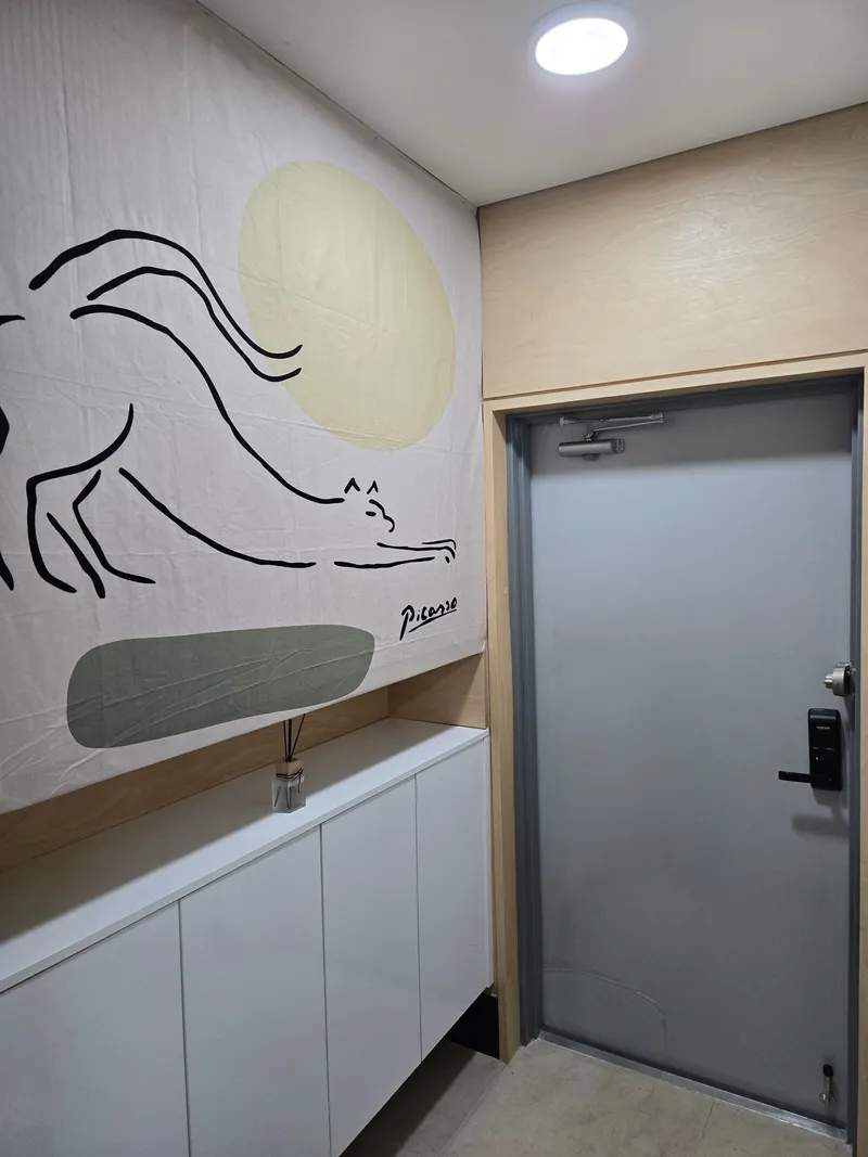 [Daejeong, Seogwipo] English Education City/Gu-eok-ri Hanok-style Interior 32-pyeong Two-Room Apartment 50