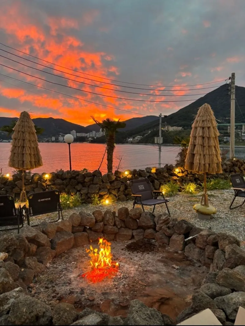 [Geoje] 34 pyeong top floor three-room with full option of mountain and sea view 22