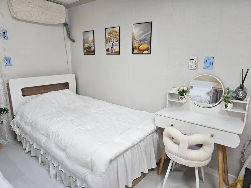 [Pohang] Clean, remodeled room near Yeongil University 3