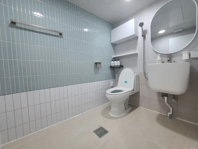 [Gwangjin, Seoul] Konkuk University/Sejong University Gunja Station, Lines 5 and 7, 10-minute walk, full options 8