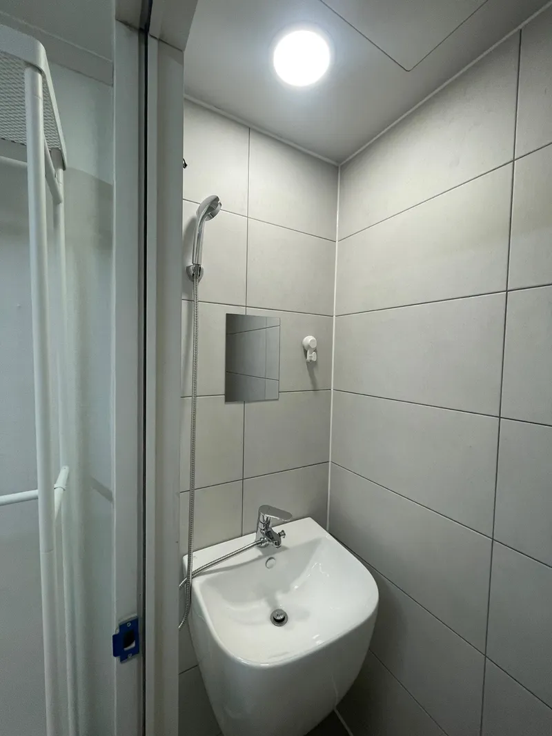 [Seongnam][Bundang] 10 minutes from Pangyo, 1 minute from Seohyeon Station, women-only studio apartment 6