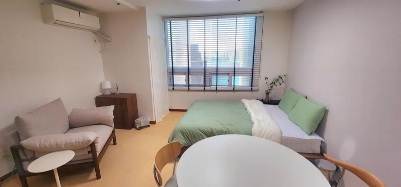 [Seodaemun, Seoul] Fully-furnished officetel in the Shinchon Station area 3