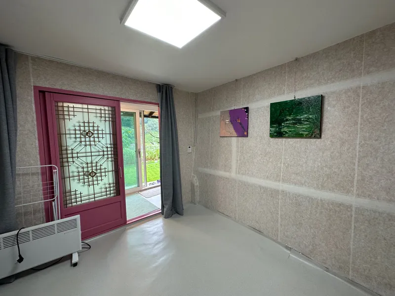 [Geochang] 420m high, airy courtyard house (fireplace) 3