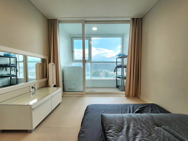 [Goseong] Unrivaled panoramic ocean view #Korea's only private beach apartment 5