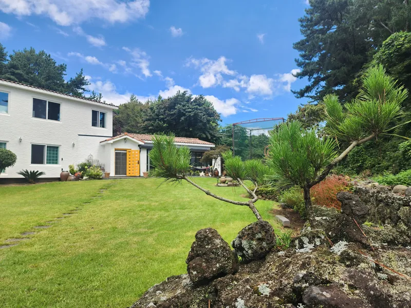 [Aewol, Jeju] A detached house with a beautiful south-facing garden perfect for golf practice. 30