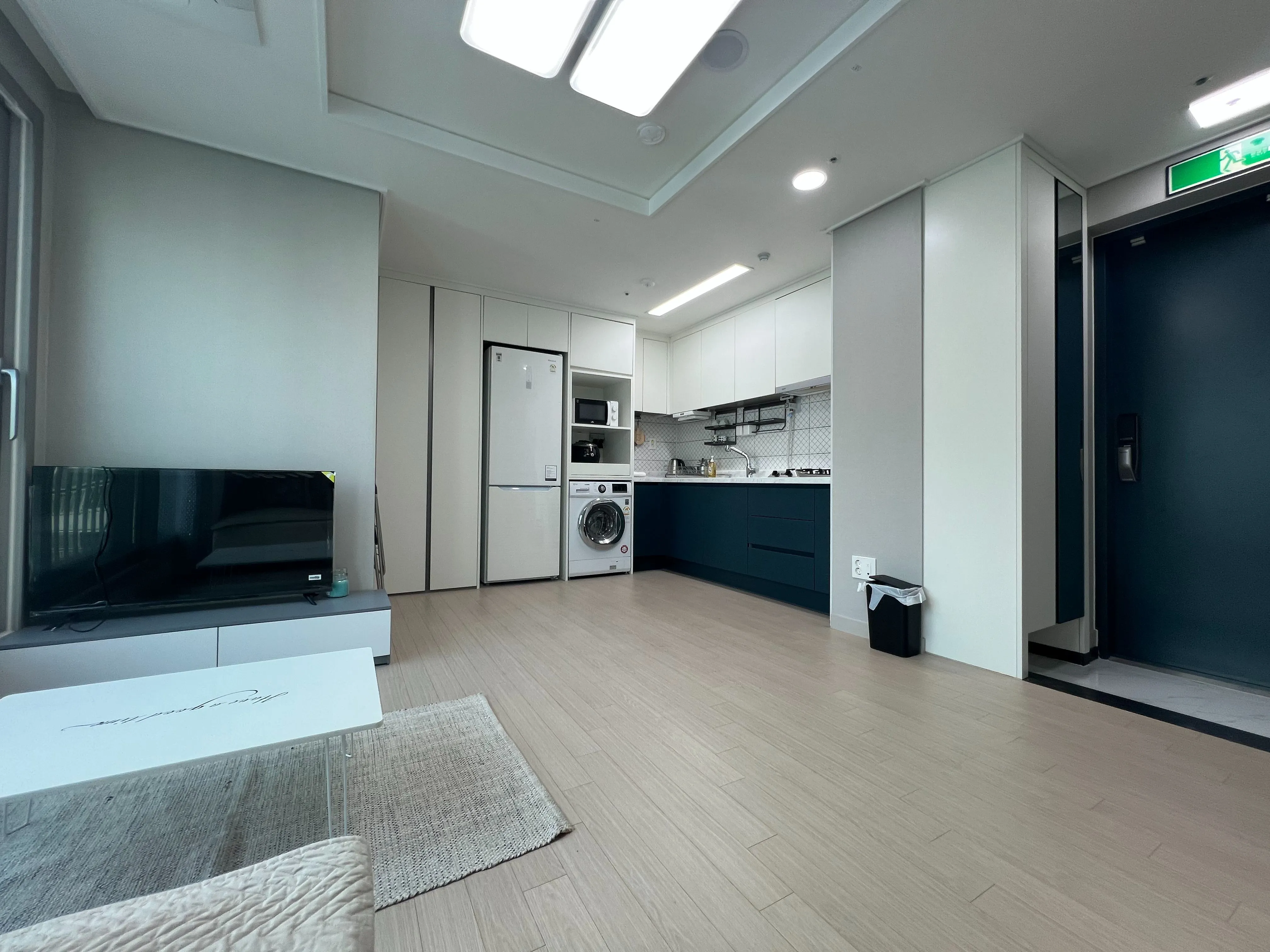 Studio in Gangseo, Busan — 30m², sleeps 1, 1 bath