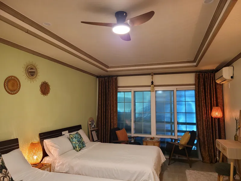 [Aewol, Jeju] 2 Queen Beds, Comfortable 15-Pyeong Usable Area, Terrace, Lawn Yard, BBQ 35