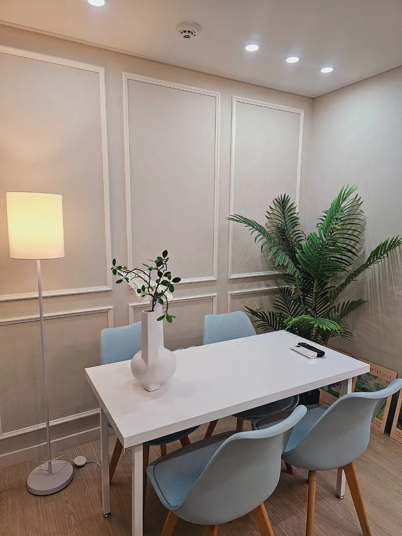[Gangseo, Seoul] Clean and emotional house near Kkachisan Station 9