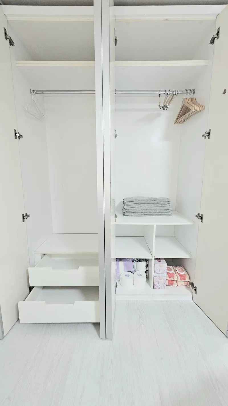 [Gangnam, Seoul] 3 minutes from Gangnam Station, 1 minute from Airport Bus Stop, High-rise Officetel 11