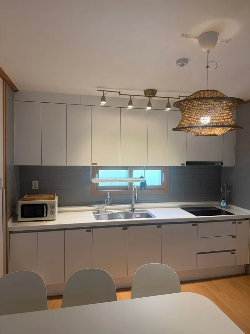 [Beophwan-dong, Seogwipo] 3 rooms (4 queen beds) / Private house / 15 minutes from Ole Market 41