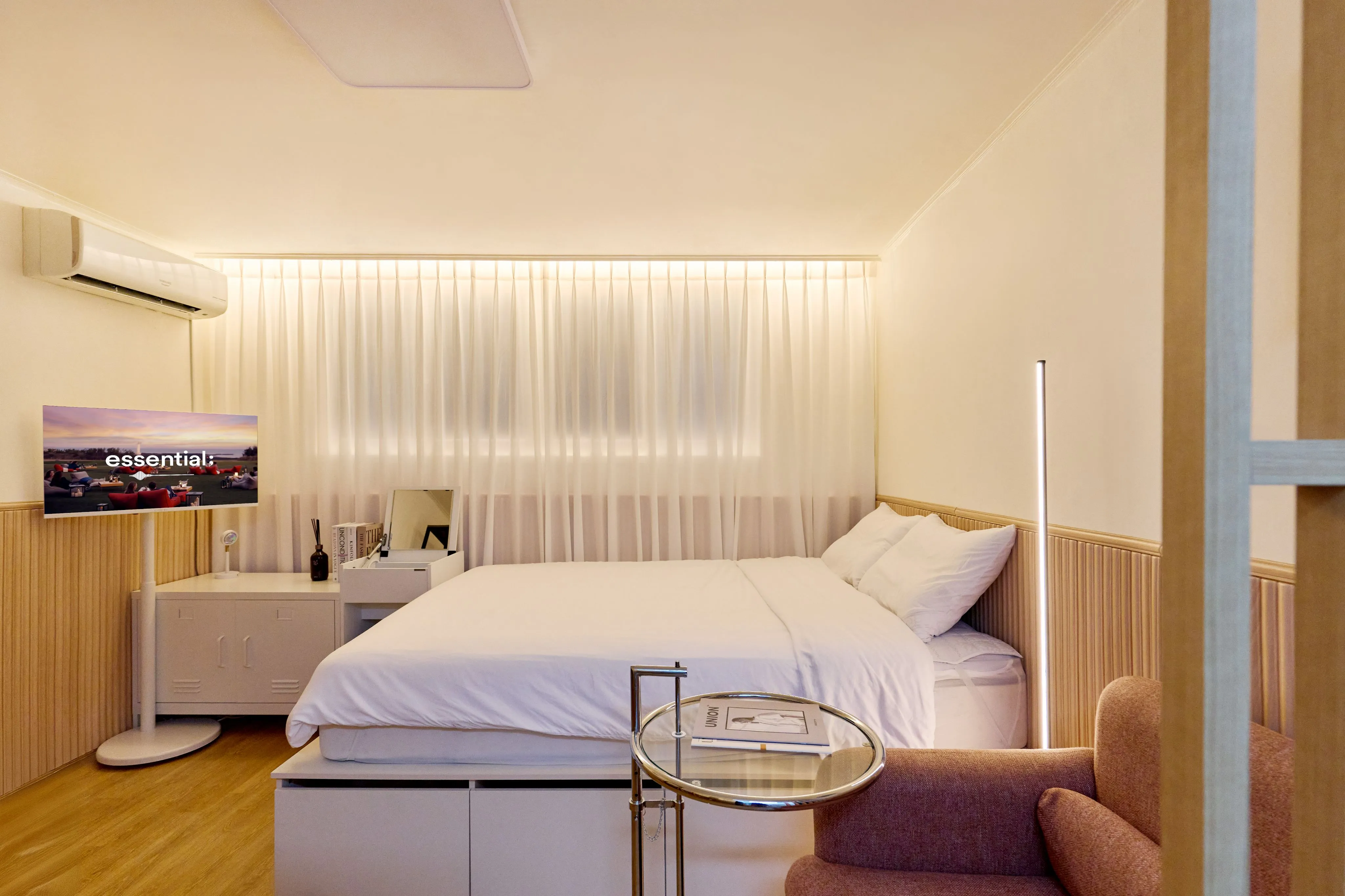 Samjeon-dong One-Bedroom Near Seokchon Gobun