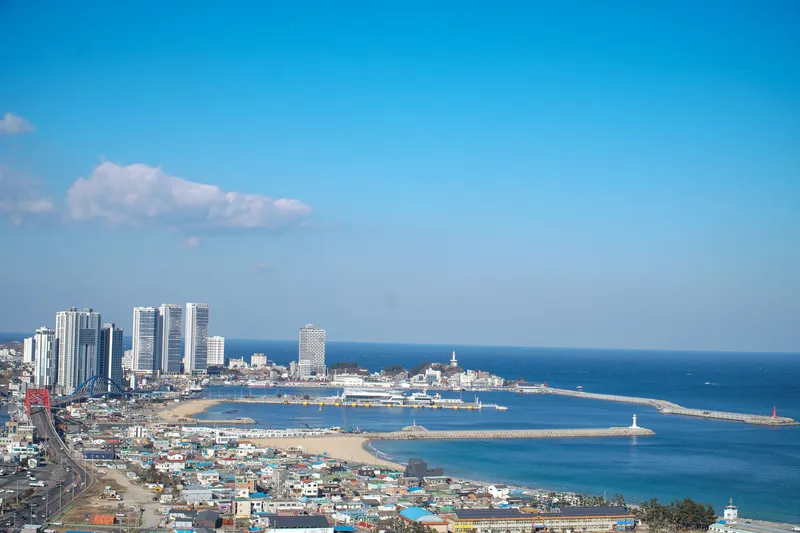 [Sokcho] 5 minutes from the beach #lake view #ocean view #2 minutes from E-mart #comfortable accommodation #top floor #friendly 19