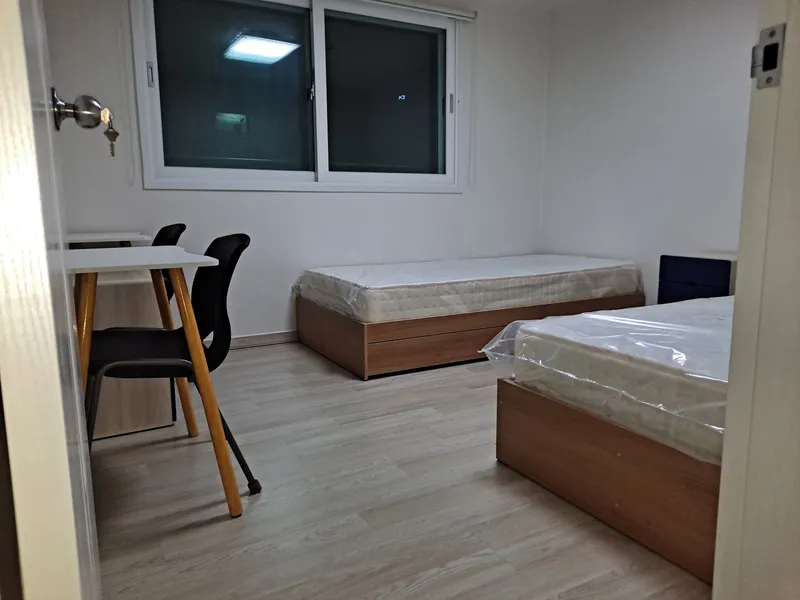 [Michuhol, Incheon] 2-person room in a women-only share house near Inha University 2