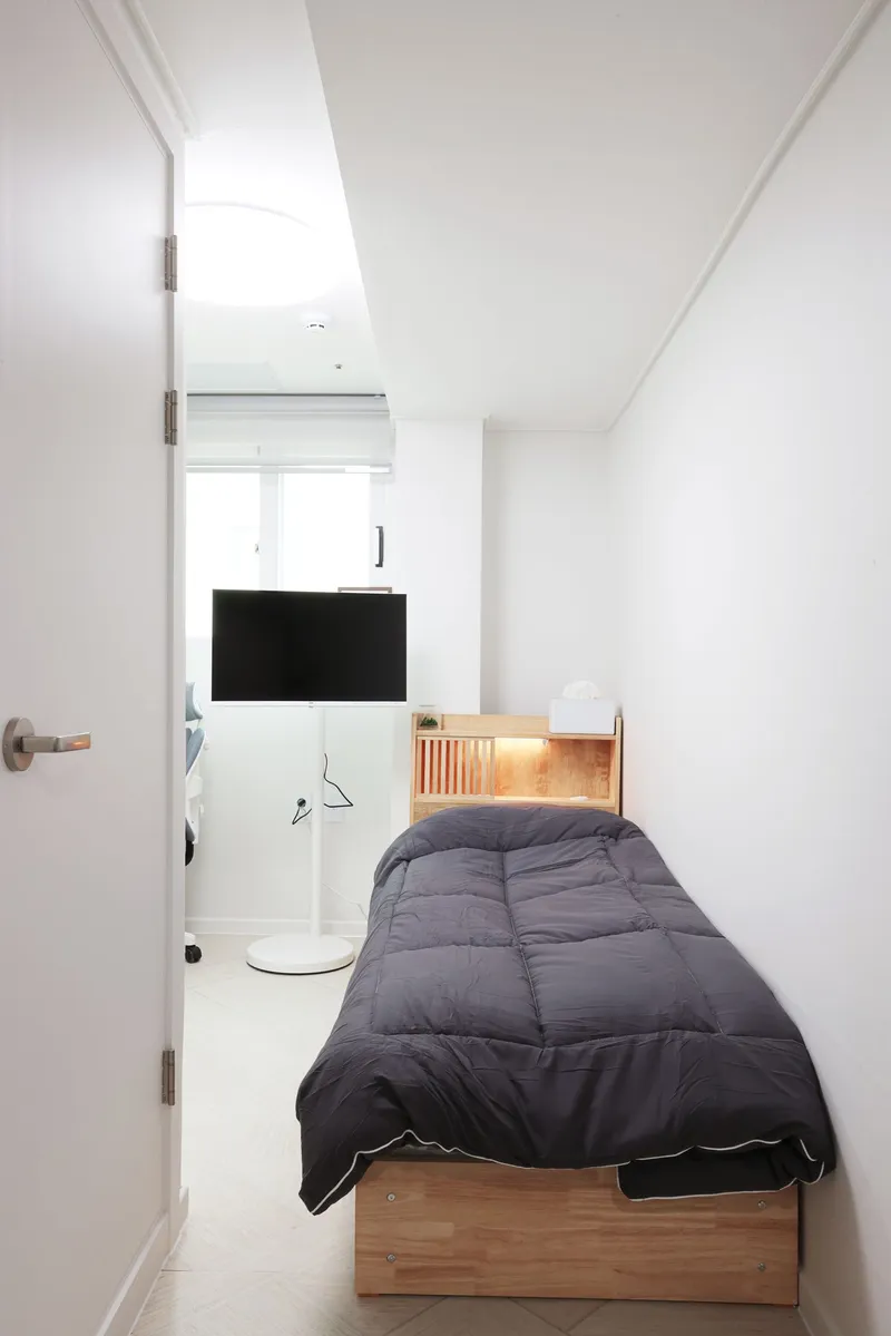 [Yangcheon, Seoul] Premium full-option 403 remodeled 2-minute walk from Sinjeong Station 3