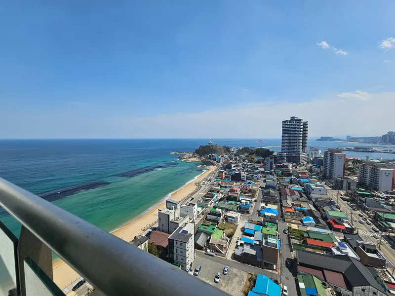 [강원 속초] 등대해변 써밋베이 20층 1.5룸 오션뷰 영금점뷰 등대뷰 동명항뷰 36
