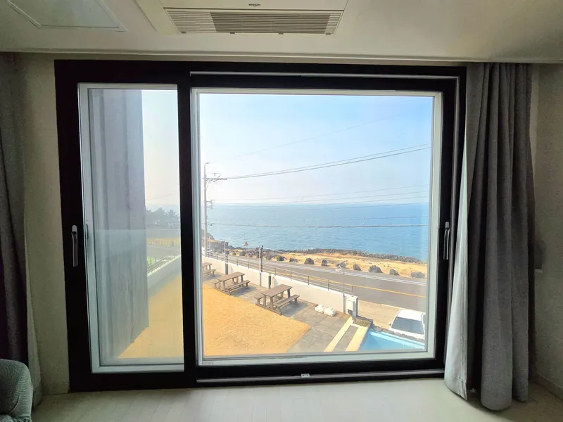 [Aewol, Jeju] Ocean view/Modern style separate one-room. 2nd floor I type. 7