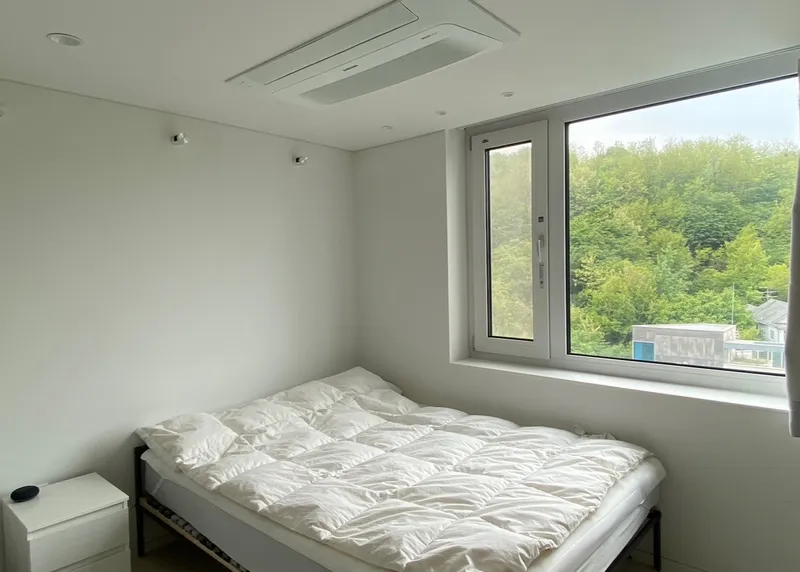 [Mapo, Seoul] 10 minutes by foot from Hongdae and Hapjeong / 10 minutes by car from Sinchon Severance Hospital 12