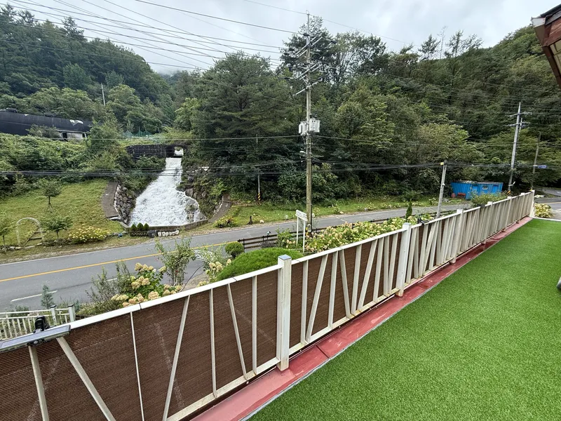 [Yeongwol] A healing house in the forest with a beautiful garden 14