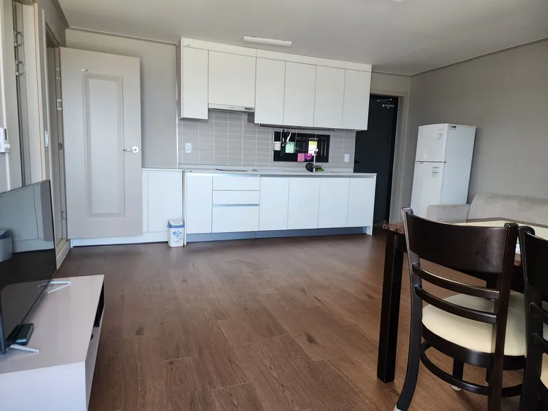 [Gangneung] A detached one-room apartment right in front of the beach #Right next to Gyeongpodae #Rapeseed flowers 12