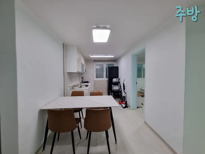 [서울 서대문] 증산역 도보3분 쓰리룸 5