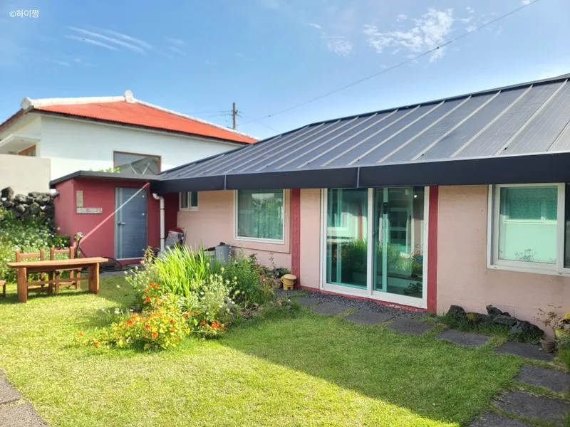[Aewol, Jeju] 1 Minute from Aewol Sea, Every Moment Becomes Rest / Healing Private Stay / Fully Furnished Two-Room 17