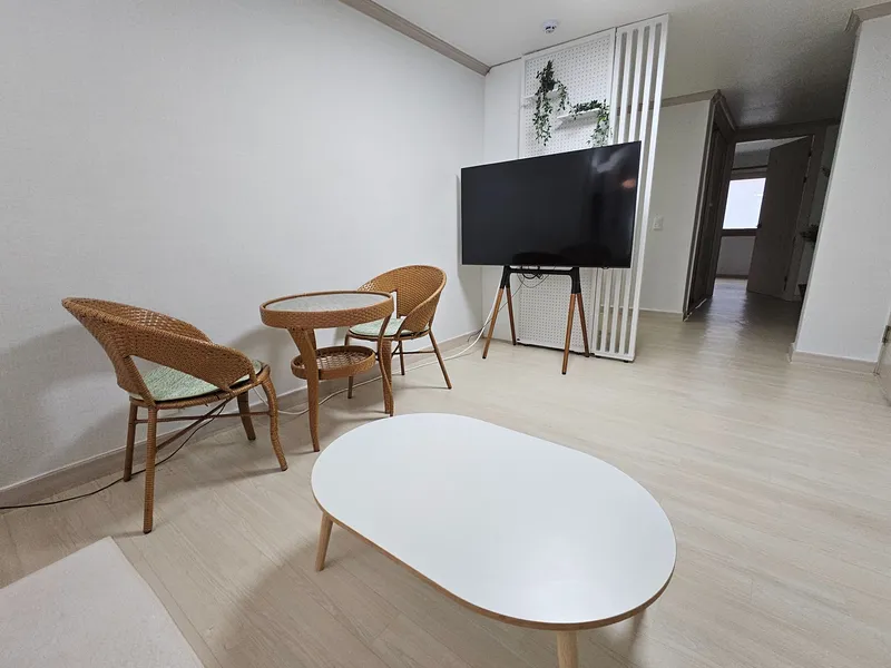 [부산 북구] 덕천역 조용한 역세권 풀옵션 8