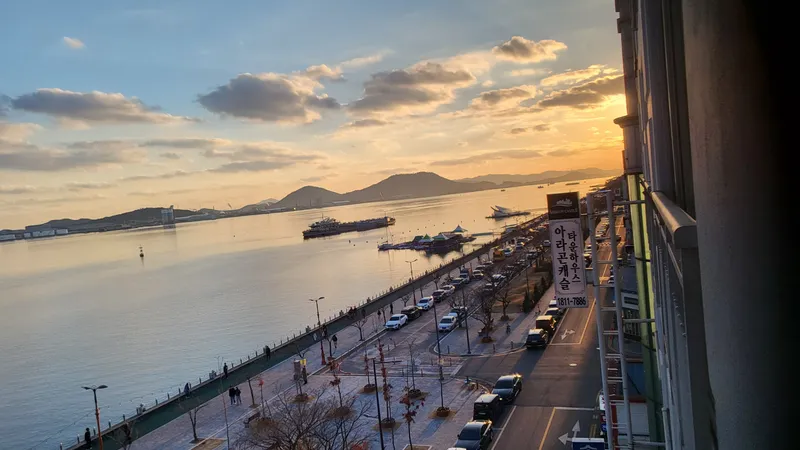 [Mokpo] In front of my house, the sea (Mokpo Peace Square) 9