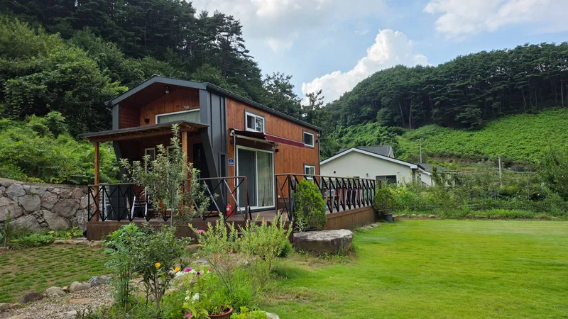[전남 구례] 산동 수목원과 휴양림사이 숲속의 작은집 독채 마운틴 호수뷰 53