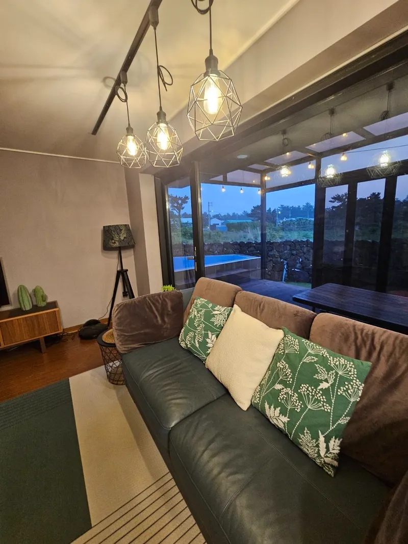 [Hallim, Jeju] Moonbeam B-dong #Two-room duplex #Independent pension #Outdoor swimming pool #Jacuzzi 11