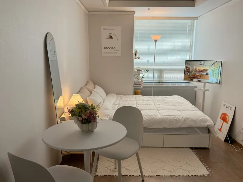 [Seongdong, Seoul] Fully furnished officetel 3 minutes from Wangsimni Station #ValueForMoney #DiscountSpecial 10
