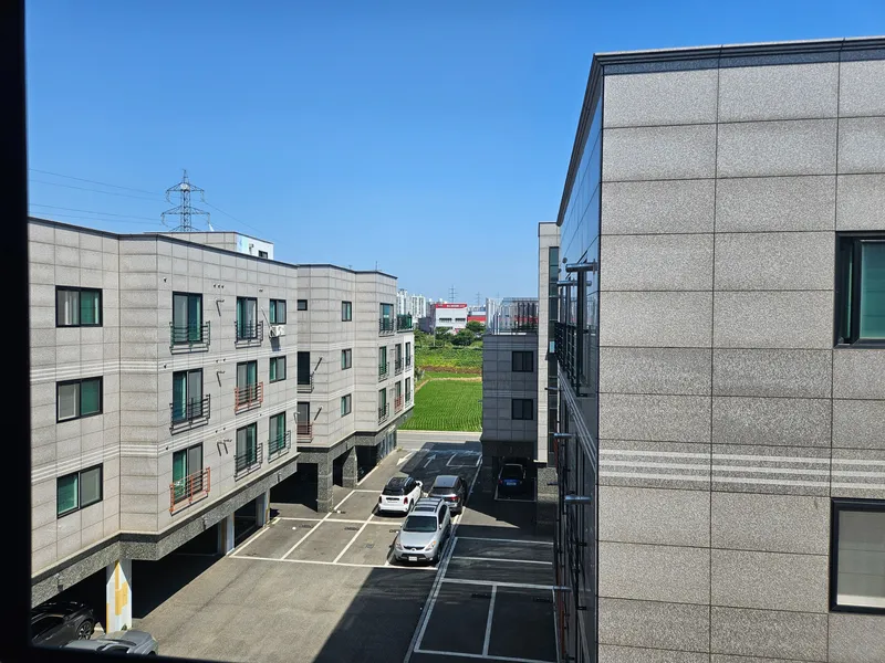 [Pyeongtaek] One-room, 2nd floor, 203, Tongbokcheon, next to Shindae Sports, 15 minutes from Pyeongtaek Station, Shelter 6 17