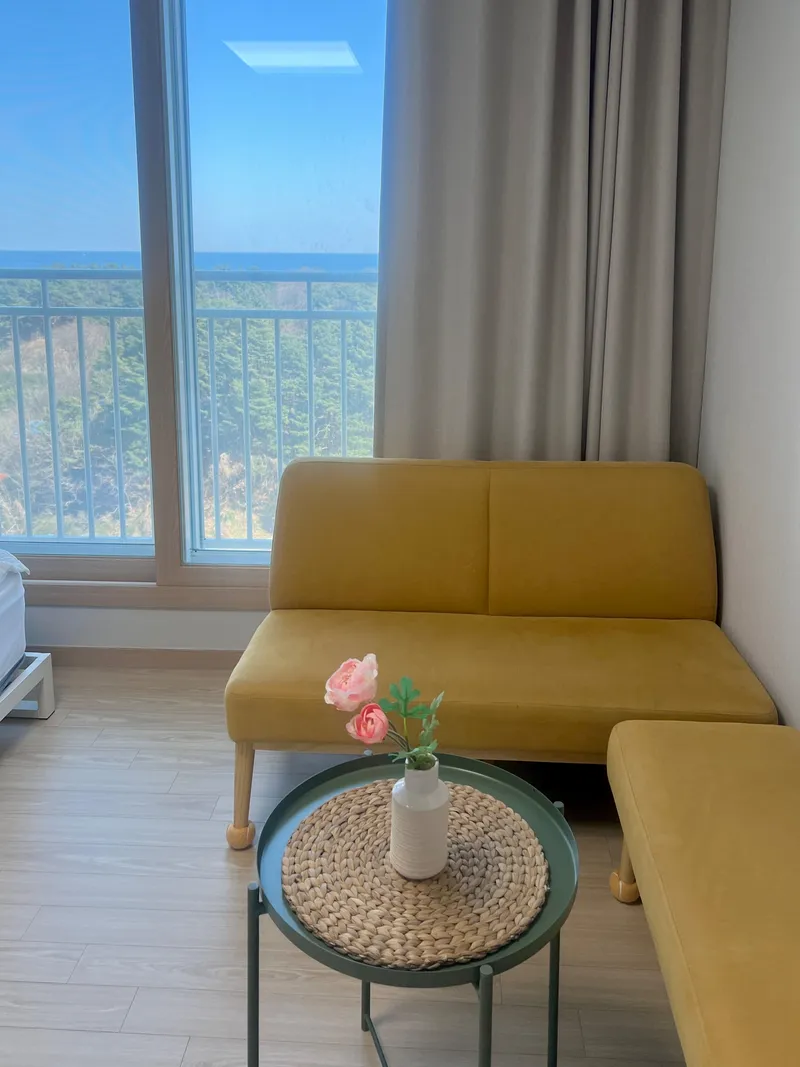 [Gangneung] Full ocean view from all rooms, 35 pyeong, 3 rooms/8 people/2-minute walk to the sea 19
