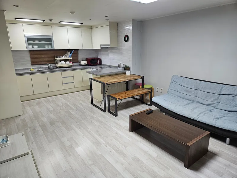 [Yuseong, Daejeon] Doryeong-dong Research Complex Two-room 9