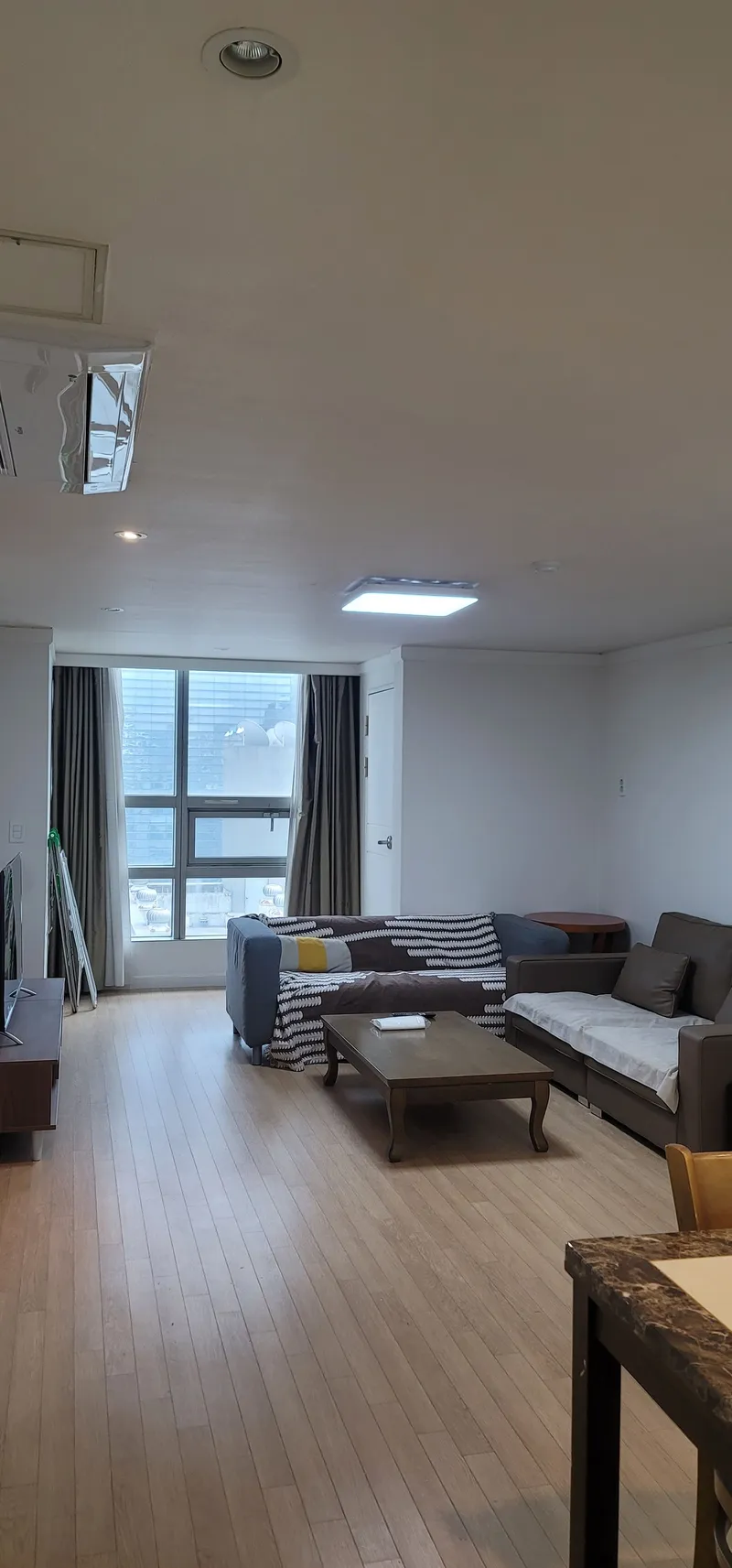 [Seocho, Seoul] 3 min walk from Gangnam Station, 2-room, pet-friendly, Samsung Town View 10