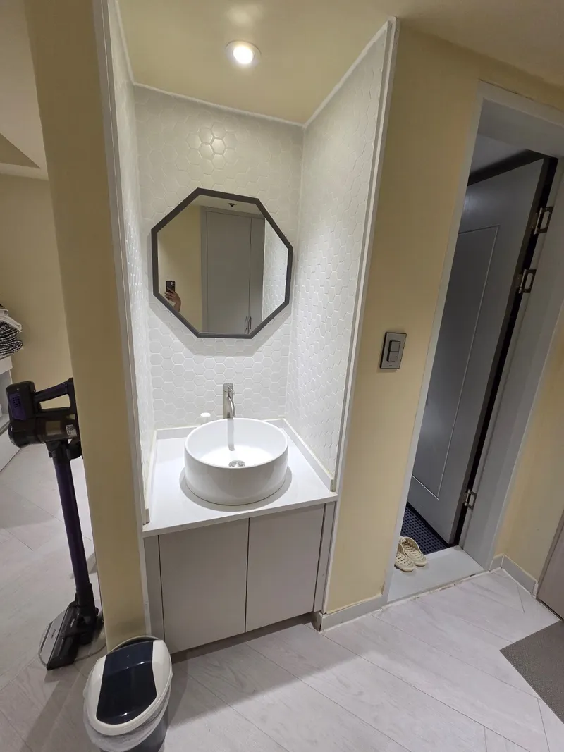 [Seogwi-dong, Seogwipo] Hallasan View, Olle Market, 5 Minutes to the Sea, Writer's Walk, Saeyeon Stay Fully Furnished Room 6