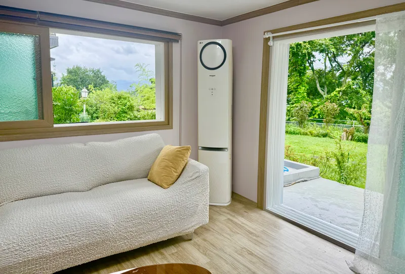 [Miryang] 140 pyeong wide independent yard in Mountain View, all fenced detached house #Dogs allowed 7