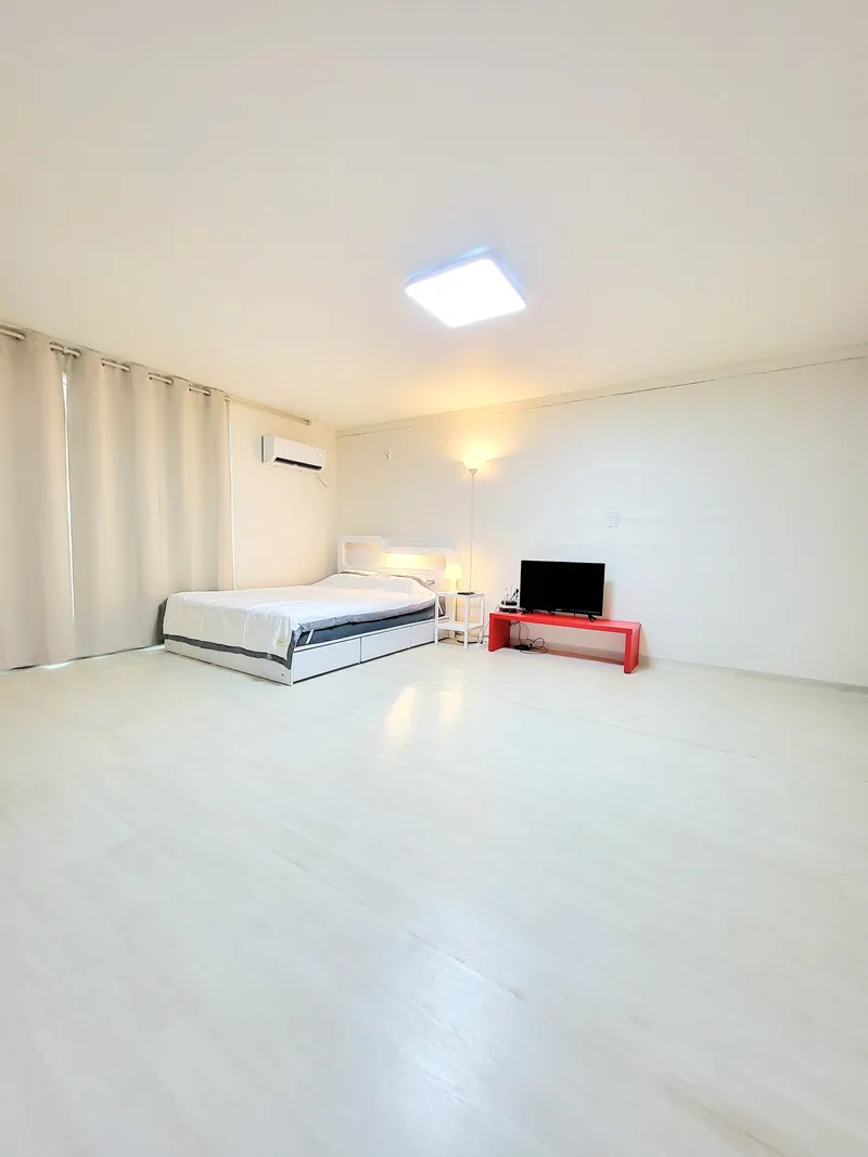 [Jung-gu, Ulsan] Recently remodeled queen-size bed near Ujeong-dong Ujeong Innovation City 5