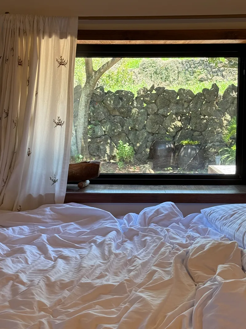 [Hangyeong, Jeju] "A Healing, Emotional Private House Where Time Stops" (Stone Wall Garden, Barbecue, Fireplace) 2