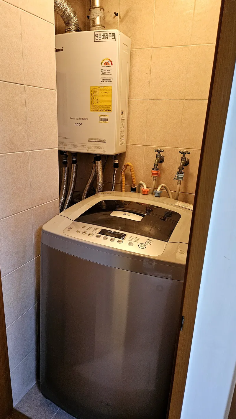 [Jung-gu, Busan] Villa 302, 10 seconds from the bus stop 17