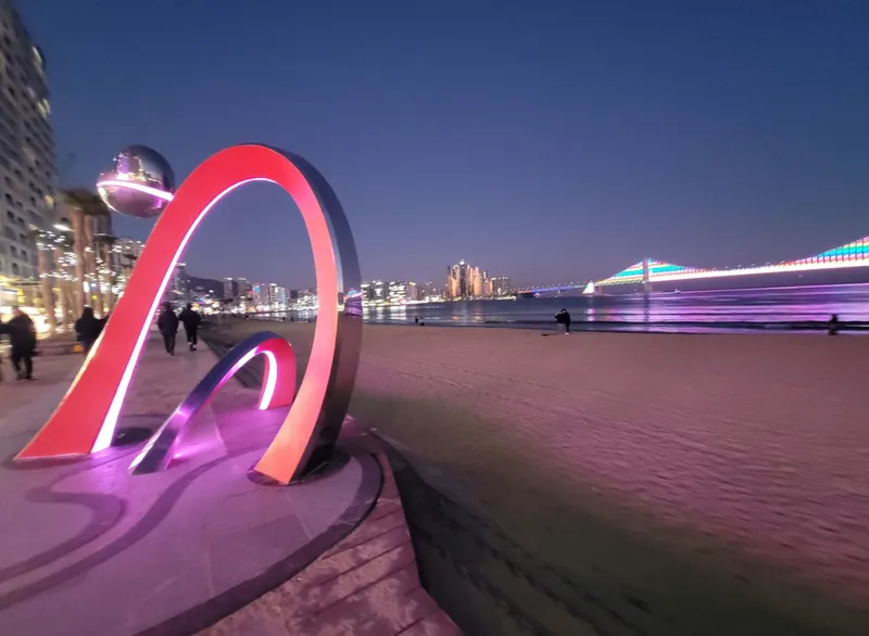 [Suyeong, Busan] A hot place, emotional accommodation just 1 minute from the beach 32