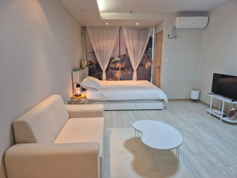 [Anyang] 1 minute walk from Indukwon Station Exit 2, clean and quiet officetel 19